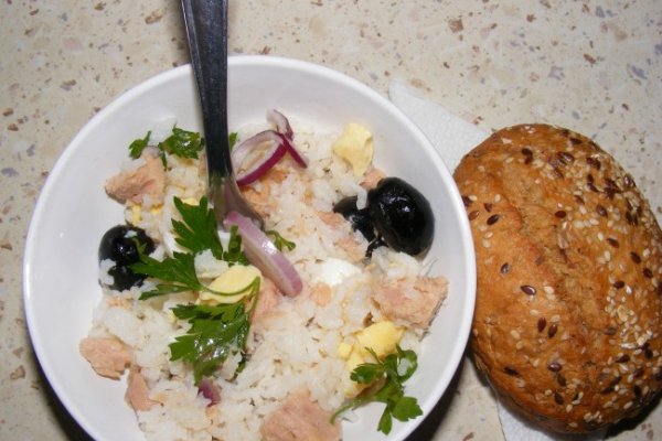 Salata de Orez cu Ton