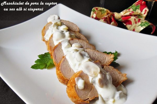 Muschiulet de porc la cuptor cu sos alb si ciuperci