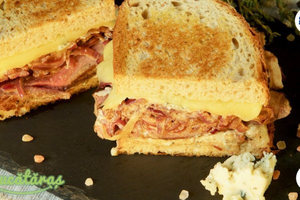 Sandwich cu mușchi de vită și gorgonzola